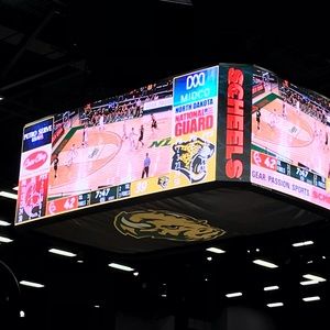 Meet your Posher, Jen